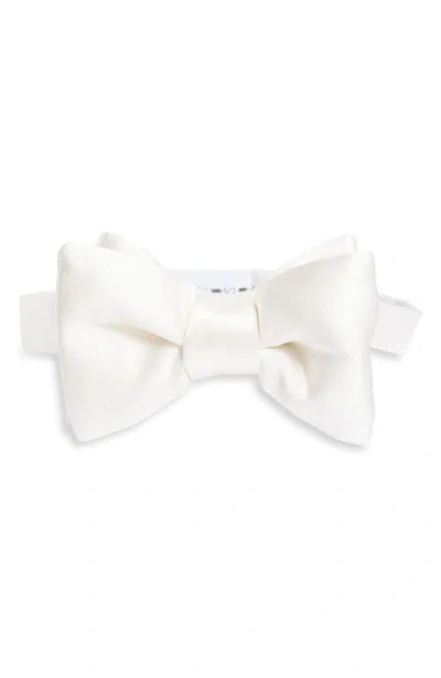 Tom Ford Pre-tied Silk Twill Bow Tie In Neutral