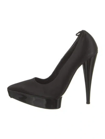 Pre-owned Tom Ford Pumps In Black