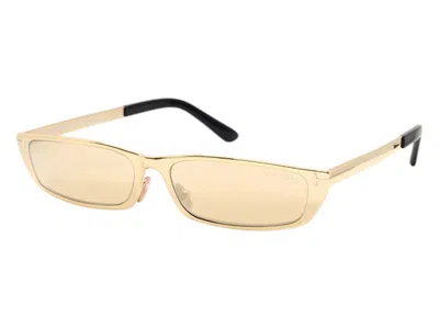 Pre-owned Tom Ford Rectangle Sunglasses In Gold (ft1059 32g)