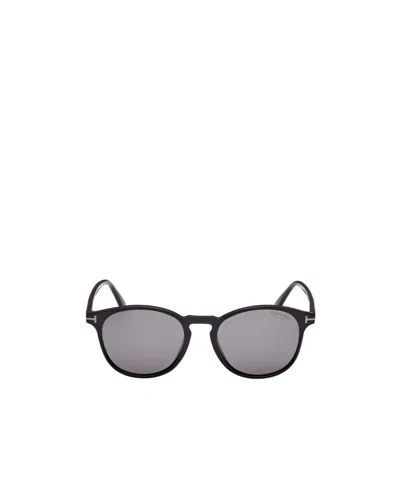 Tom Ford Rectangular Sunglasses In Gray