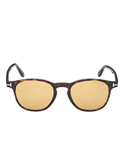 Tom Ford Round Frame Sunglasses In Brown