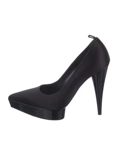 Pre-owned Tom Ford Satin Pumps In Black