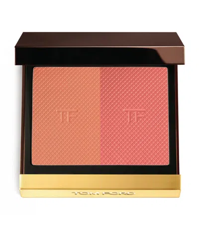 TOM FORD SHADE AND ILLUMINATE BLUSH