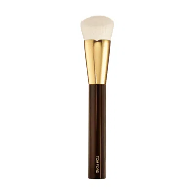 Tom Ford Shade And Illuminate Foundation Brush 2.5 In Brown