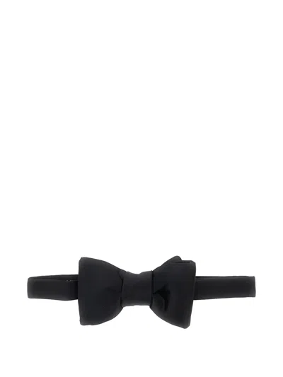 Tom Ford Silk Bow Tie In Black
