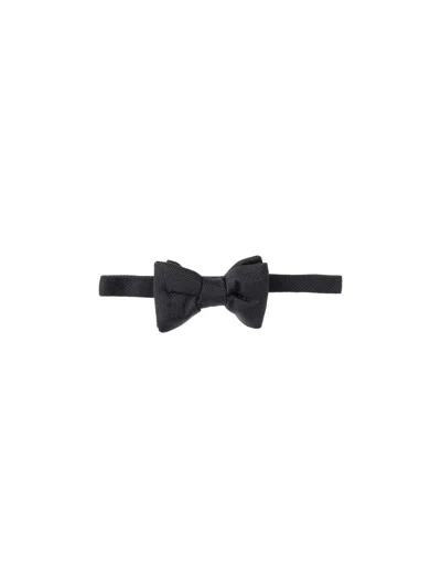 Tom Ford Silk Knotted Bow Tie In Gold