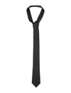 Tom Ford Pointed Tip Silk Tie For Formal Attire In Black