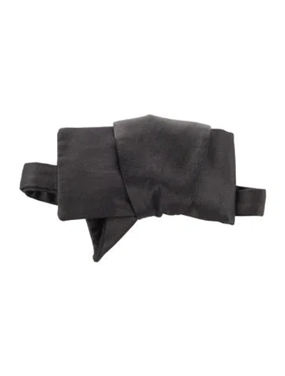 Pre-owned Tom Ford Silk Tie In Black