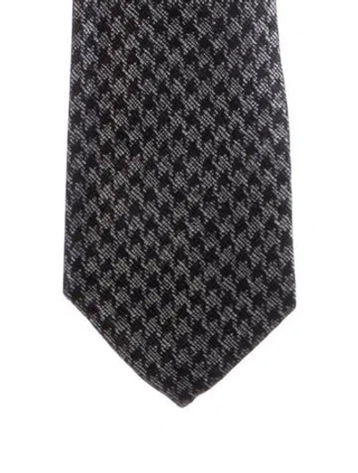 Pre-owned Tom Ford Silk Tie In Black