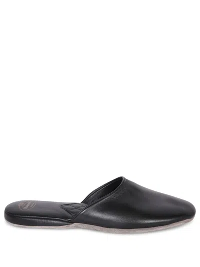 Tom Ford Sleek Leather Slip-on Mules With Comfortable Footbed And Minimalist Design In Black