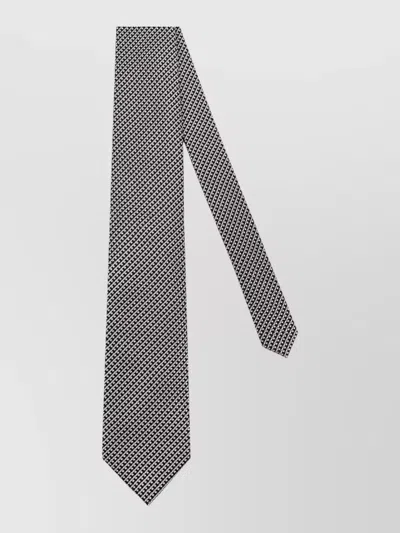 Tom Ford Slim Silk Tie Micro Pattern Texture In Red
