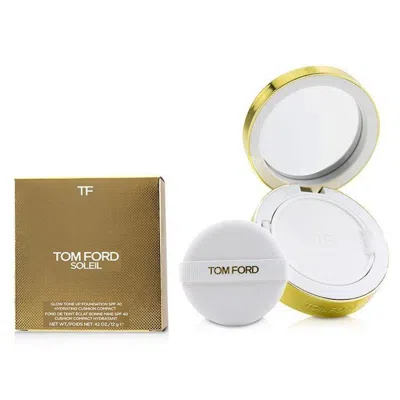 Tom Ford , Soleil Glow Tone Up, Compact Foundation, 2.0, Buff, Spf 40, 12 G Gwlp3 In White