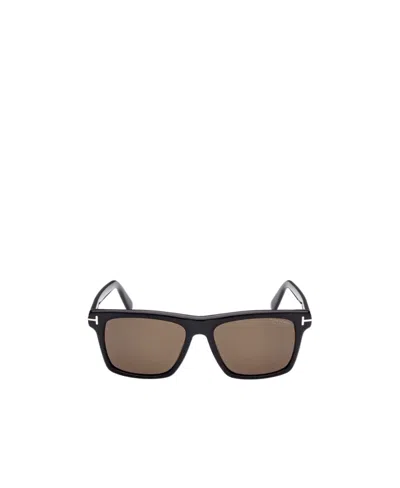 Tom Ford Square Sunglasses In Gray