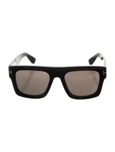 Pre-owned Tom Ford Square Tinted Sunglasses In Black