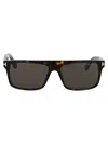 Tom Ford Squared Sunglasses Ft0999 52 A
