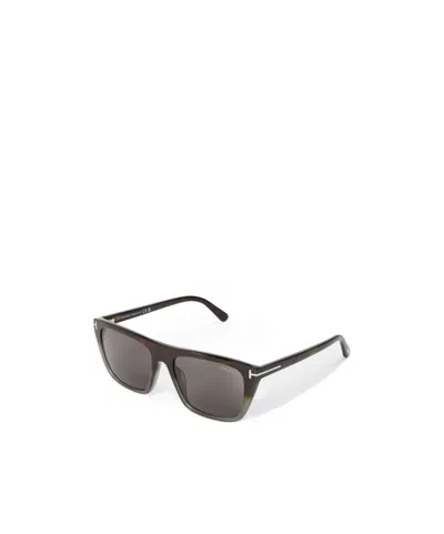 Tom Ford Square-shaped Thick-framed Sunglasses In Black