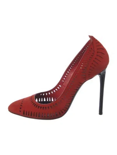 Pre-owned Tom Ford Suede Cutout Accent Pumps In Red