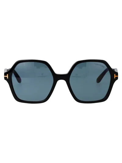 Tom Ford Squared Sunglasses Ft1032 01 A In 01a Nero Lucido / Fumo