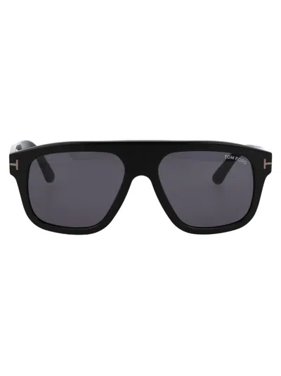 Tom Ford Sunglasses In 01a Nero Lucido / Fumo