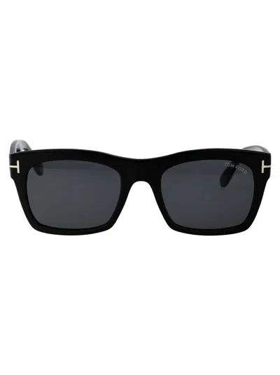Tom Ford Sunglasses In 01a Nero Lucido / Fumo