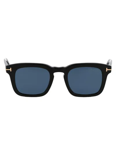 Tom Ford Squared Sunglasses Ft0751 01 V In Black
