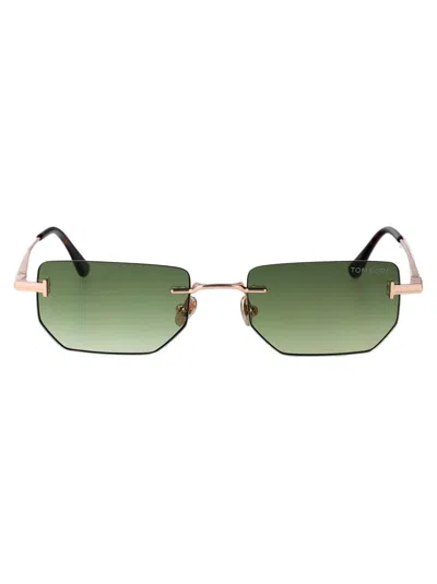 Tom Ford Sunglasses In Neutral