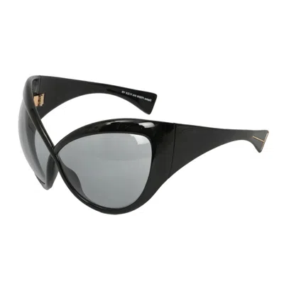 Tom Ford Sunglasses Butterfly Full Rim, Black/gold Frame And Solid Grey Lens Ft0219daphne01a