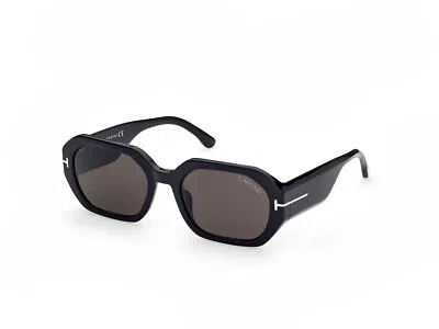 Pre-owned Tom Ford Sunglasses Ft0917 Veronique-02 01a Black Smoke Woman In Gray