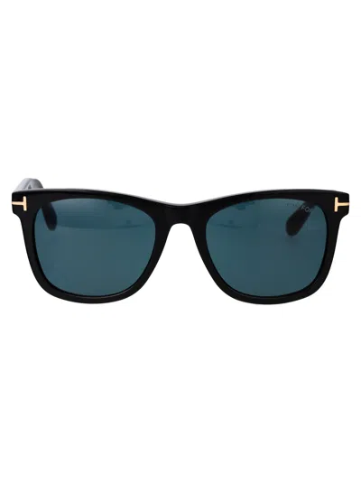 Tom Ford Squared Sunglasses Ft1099 01 N