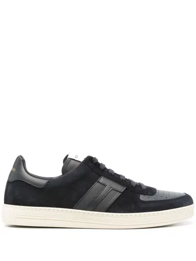 Tom Ford Round Head Lacing Low-cut Casual Sneakers In Black