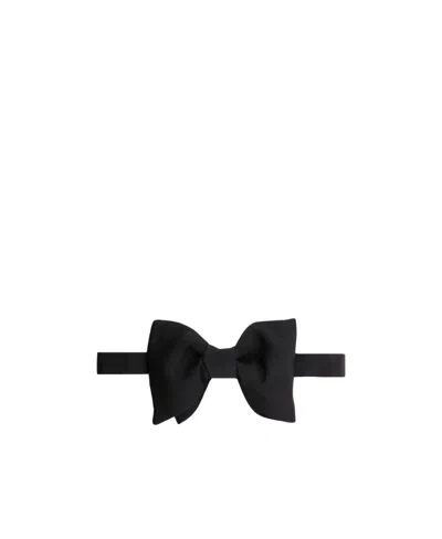 Tom Ford Textured Silk Bow Tie In Black