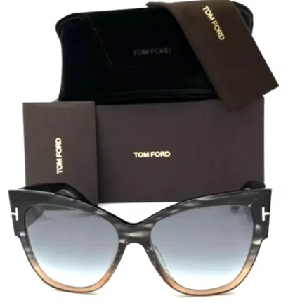 Pre-owned Tom Ford Tf 371 20b Crystal Brown Fade/blue Grey Gradient Lens Sunglasses 57-16 In Gray