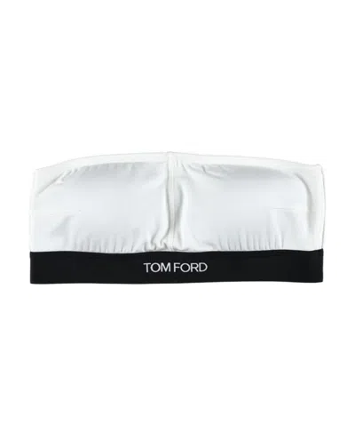 Tom Ford The Logo Wipes The Chest. In White