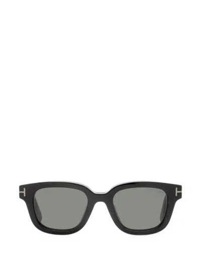 Tom Ford T-logo Rectangular-frame Sunglasses In Black