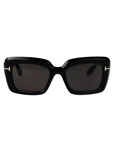 Tom Ford Leila-02 Ft1318 01a In Black