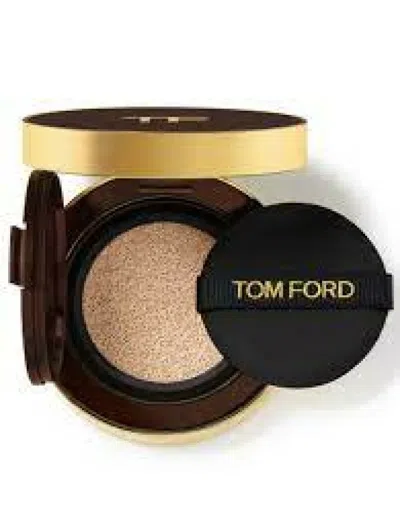Tom Ford , Traceless, Compact Foundation, 1.5, Cream, Spf 45, Refill, 12 ml Gwlp3 In White
