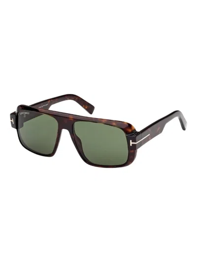 Tom Ford Turner 58mm Navigator Sunglasses In Brown
