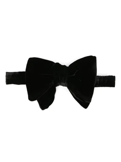Tom Ford Velvet Bow Tie In Black