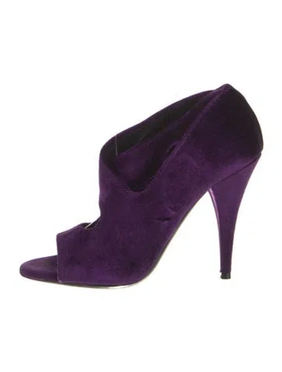 Pre-owned Tom Ford Velvet D'orsay Pumps In Purple