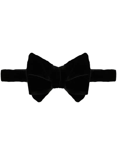 Tom Ford Viscose Fluid Velvet Bowtie In Black