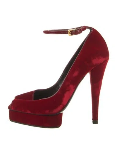 Pre-owned Tom Ford Velvet Pumps In Red