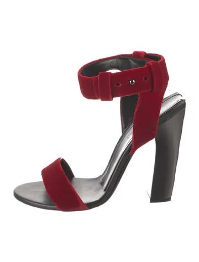 Pre-owned Tom Ford Velvet Sandals In Red