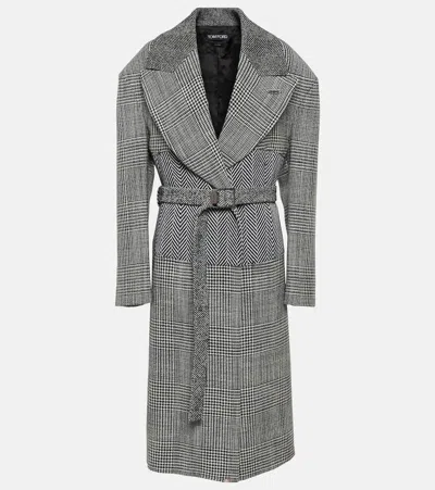 Tom Ford Houndstooth-pattern Straight Hem Belted Coat In Gray
