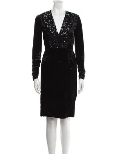Pre-owned Tom Ford V-neck Knee-length Dress In Black