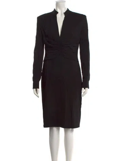 Pre-owned Tom Ford V-neck Knee-length Dress In Black