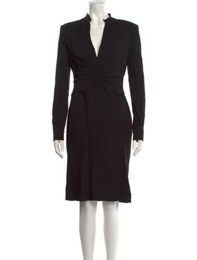 Pre-owned Tom Ford V-neck Knee-length Dress In Black
