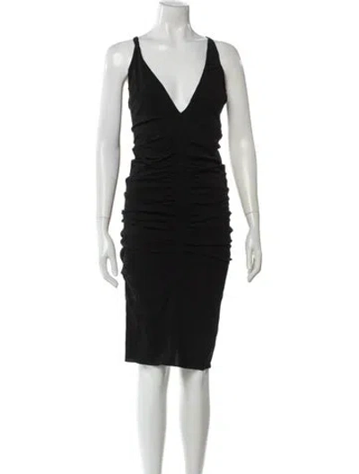 Pre-owned Tom Ford V-neck Knee-length Dress In Black