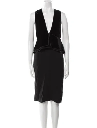Pre-owned Tom Ford V-neck Midi Length Dress W/ Tags In Black