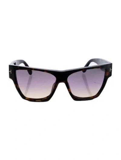 Pre-owned Tom Ford Wayfarer Gradient Sunglasses In Brown