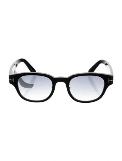 Pre-owned Tom Ford Wayfarer Gradient Sunglasses W/ Tags In Black